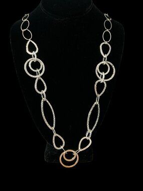 Silver Tone Textured Circle/ Oval Link Necklace